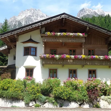 Ferienhaus Niedermoser Leogang Exterior photo